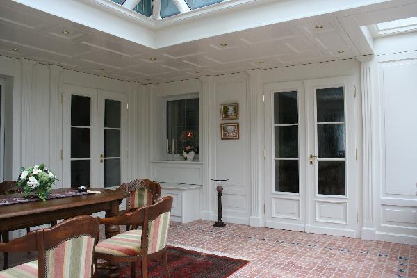 Innenansicht des Wintergartens / Innenausbau / Deckenvertäfelung Innenansicht des Wintergartens / Innenausbau / Deckenvertäfelung